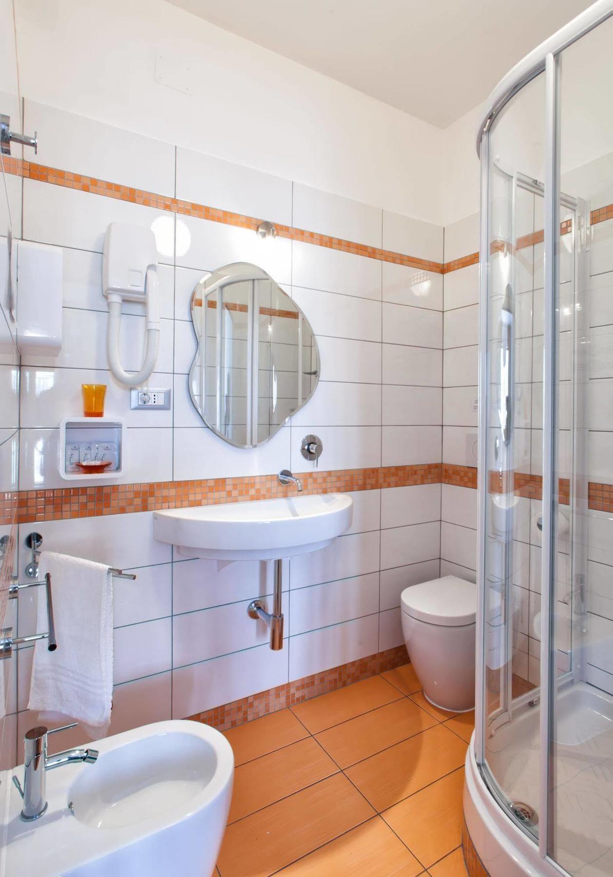 טריאסטה B&B International מראה חיצוני תמונה